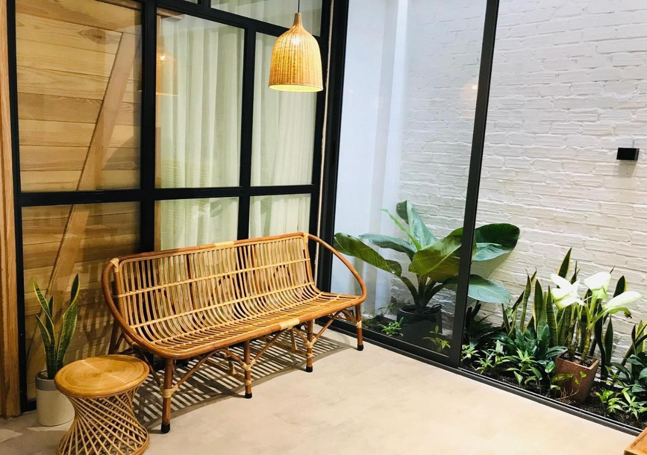 6 Bedroom House - Best Location - 5Mins My Khe Beach Đà Nẵng Extérieur photo